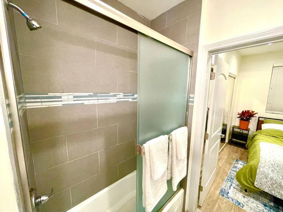 Appartement Fully Loaded Reservation 3bed 2ba W Parking *
